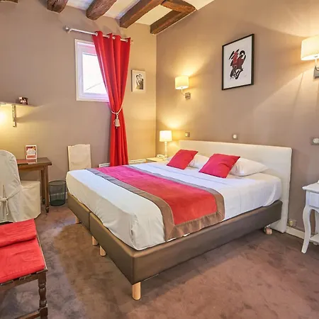 Hotel Logis Du Theatre Tours