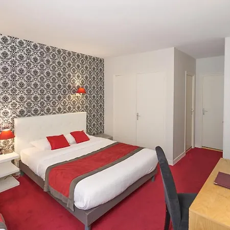 Logis Du Theatre Hotel