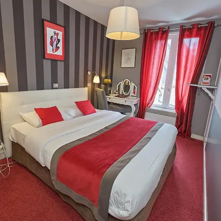 Hotel Logis Du Theatre Tours