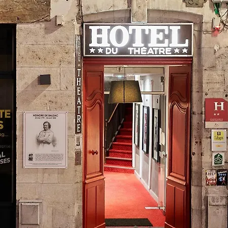 Logis Du Théâtre 2*
