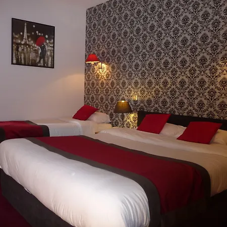 Hotel Logis Du Théâtre 2*
