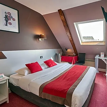 Logis Du Theatre 2* Tours