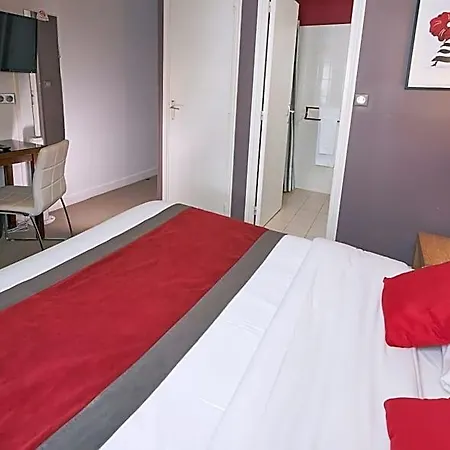 Logis Du Theatre Hotel Tours