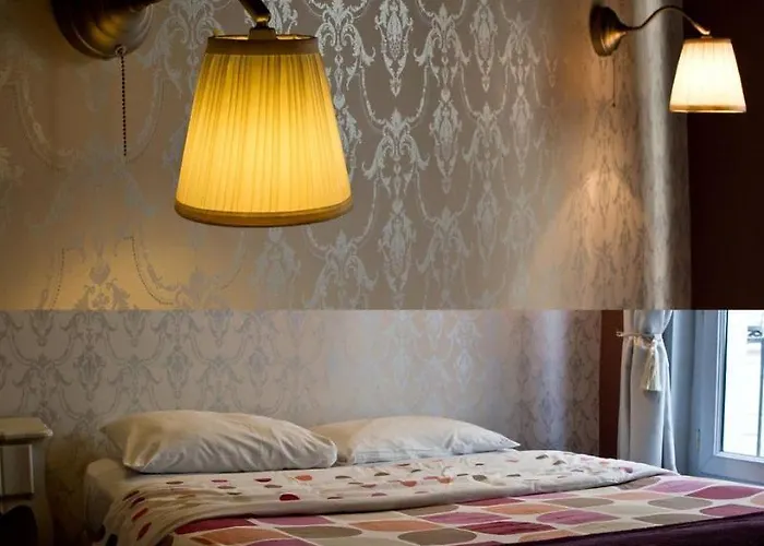 Logis Hotel Du Theatre