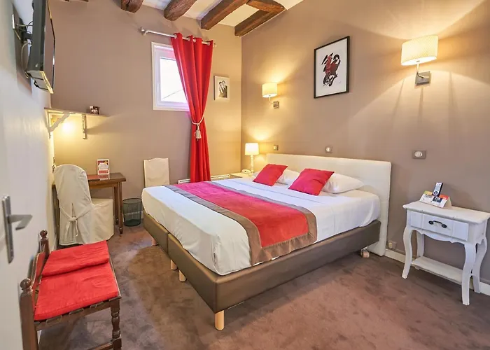 Otel Logis Du Theatre Tours