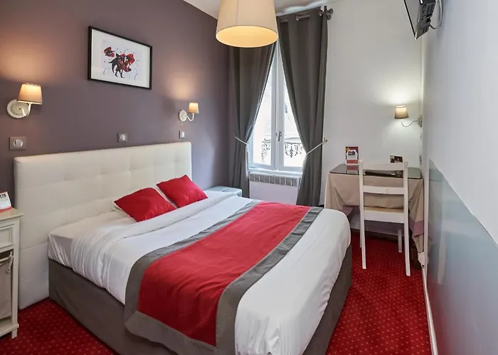 Otel Logis Du Theatre