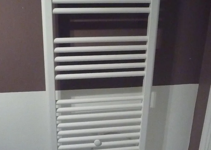 Logis Hotel Du Theatre Hotel