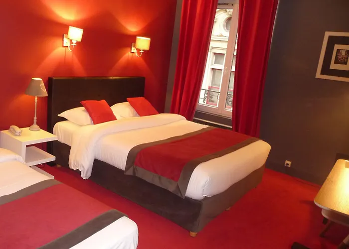 Otel Logis Du Theatre 2*