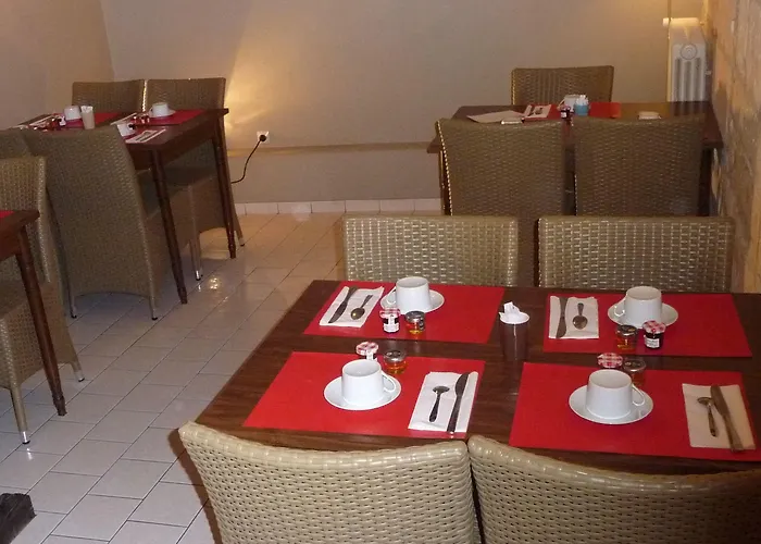 Logis Hotel Du Theatre Tours