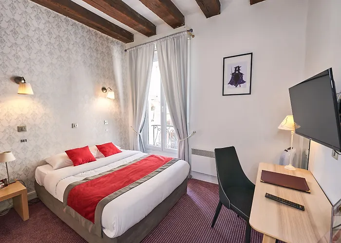 Logis Hotel Du Theatre Tours