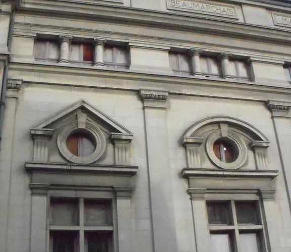 Otel Logis Du Theatre